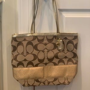 Coach pocketbook